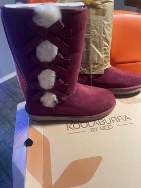 Koolaburra by Ugg Burgundy Suede Pom-Pom Winter Boots